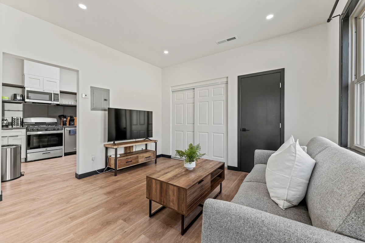 Enjoy DT Mountain View Apt | Castro St | 1BR/1BA