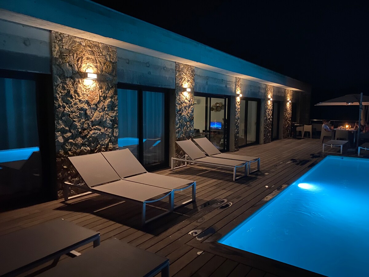 Villa Pura Corsica private pool
