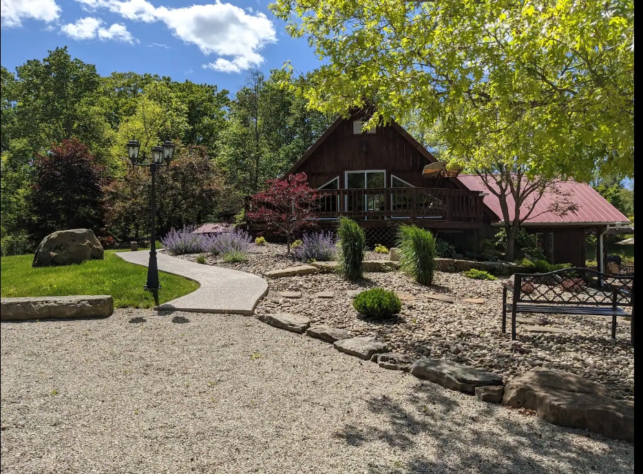 Sandstone Retreat - Weekday Discounts