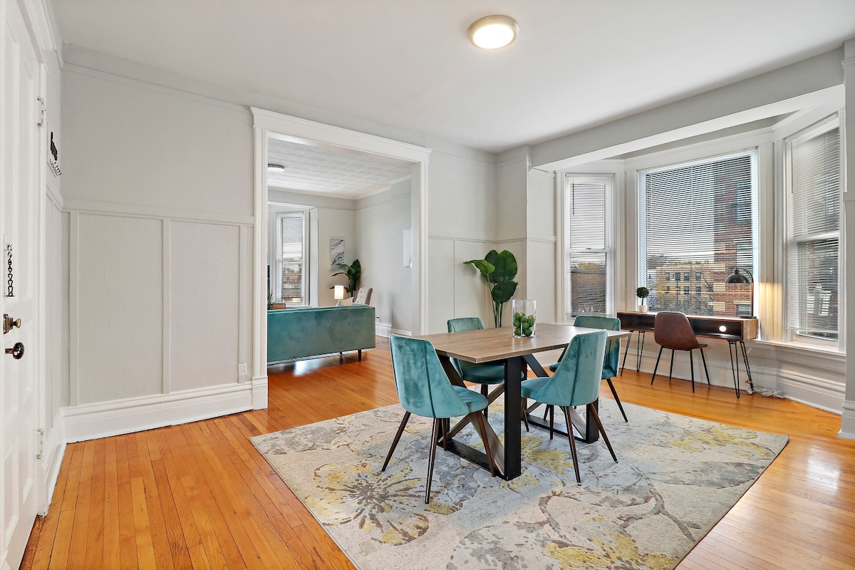 Bright & Lovely 2BR Apartment