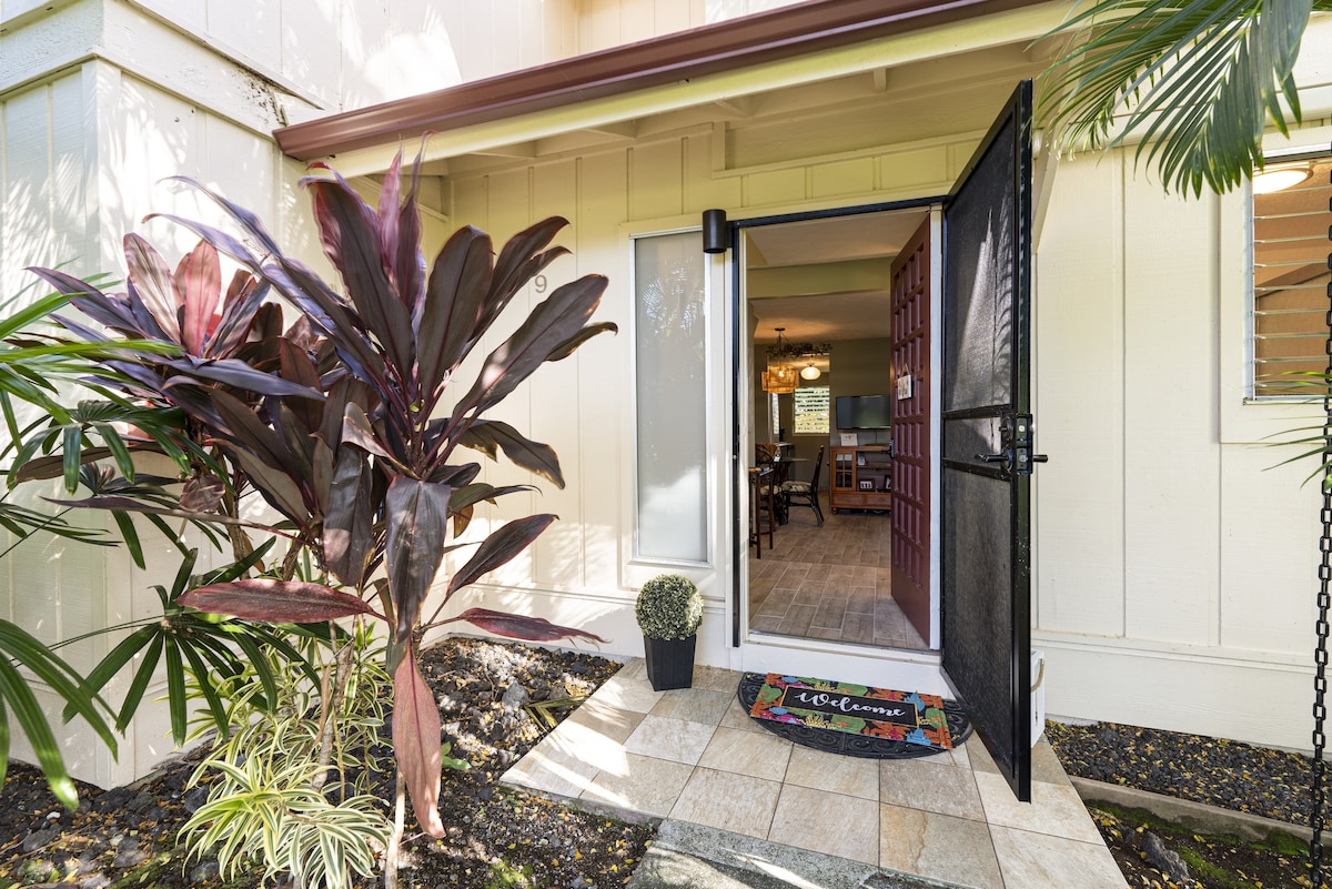 Keauhou-Kona Townhouse on beach