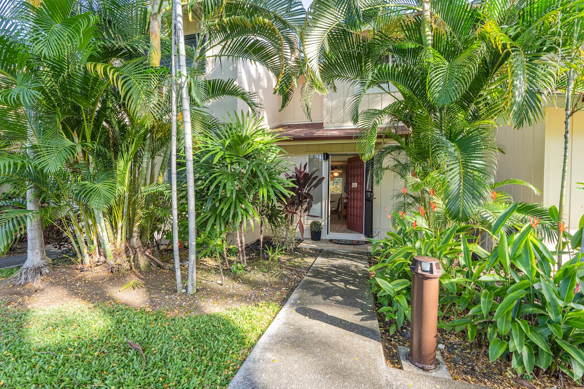 Keauhou-Kona Townhouse on beach