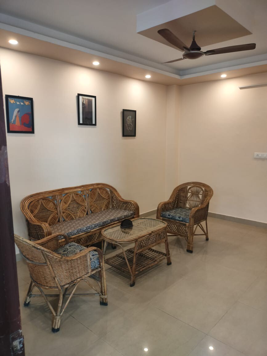 Furnished 2 BHK Apartment