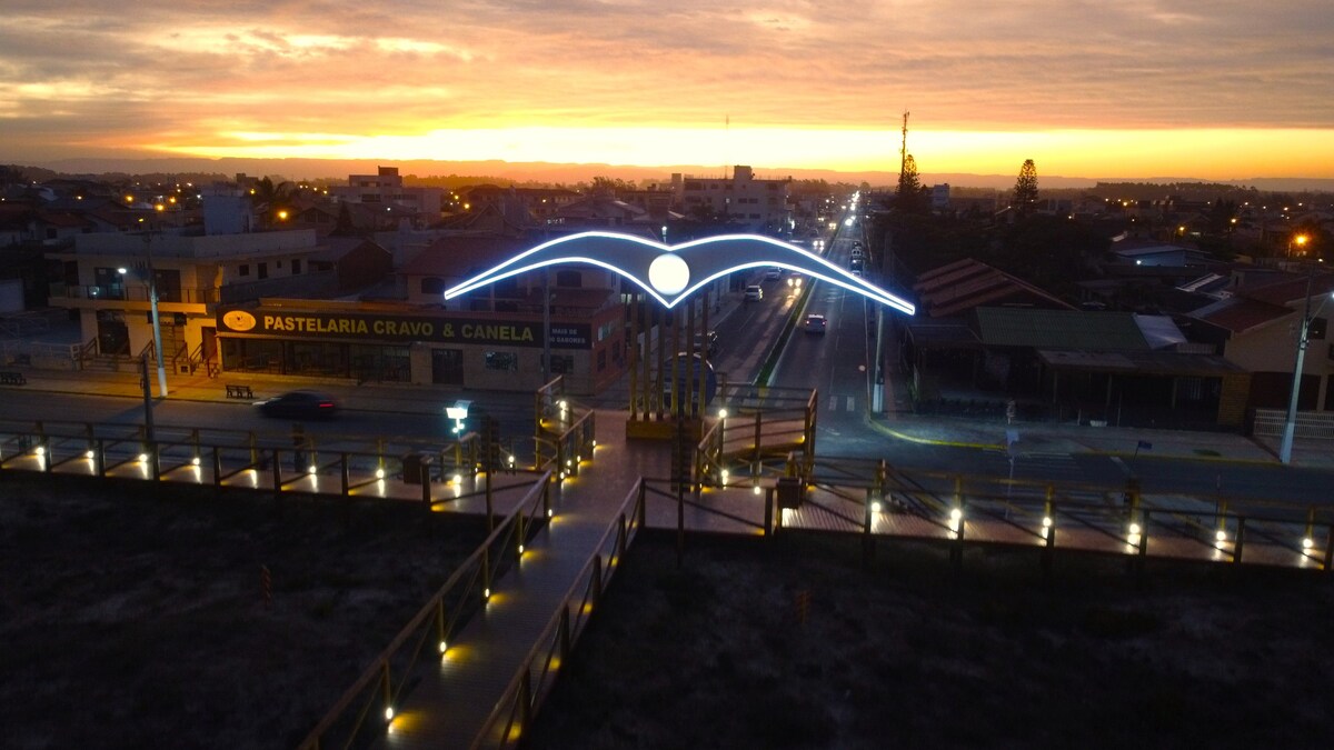 Casa grande e ótima localização