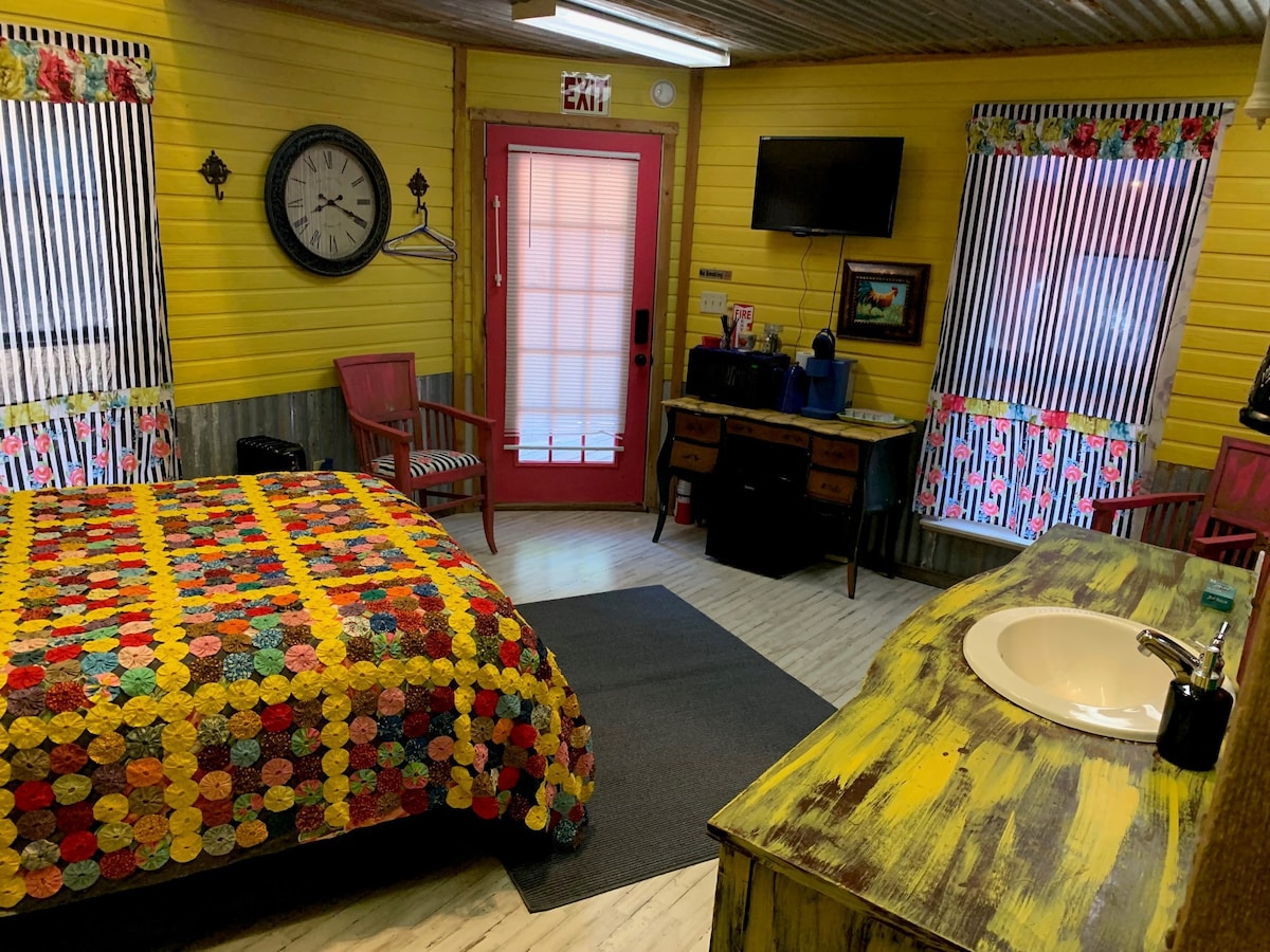 Bold & Sunny Mexico Themed Suite with Loft & Patio
