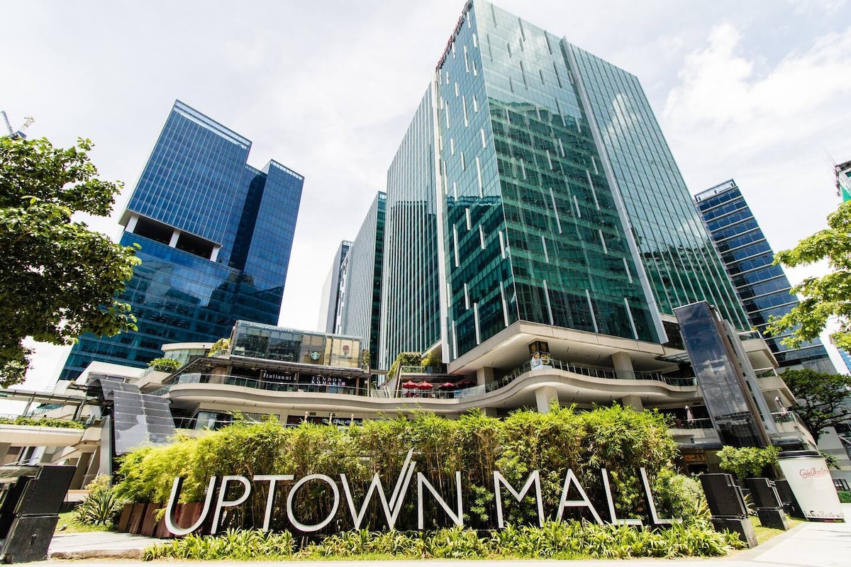 Centrally Located One Uptown BGC Studio