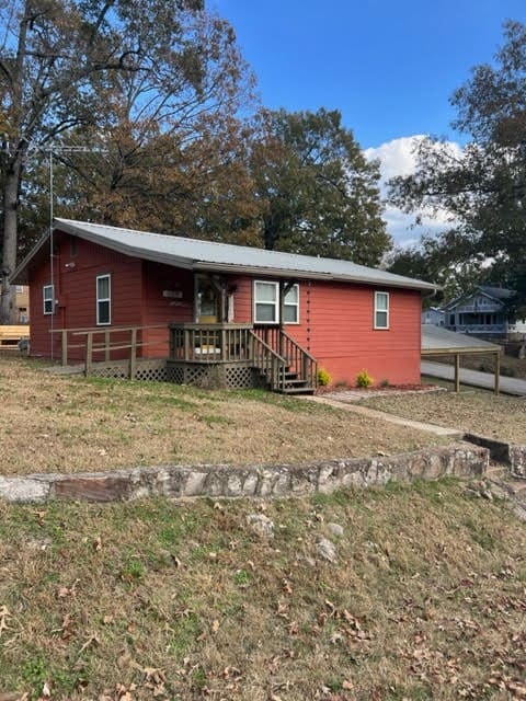 Downtown Cotter Retreat - Gorgeous Outdoor Space!