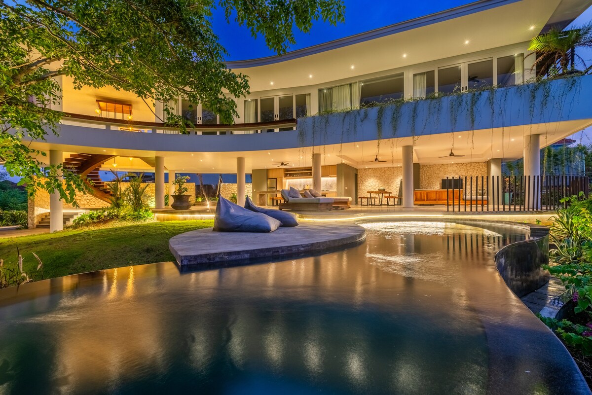 3-Bedroom Damai Villa with Private Pool