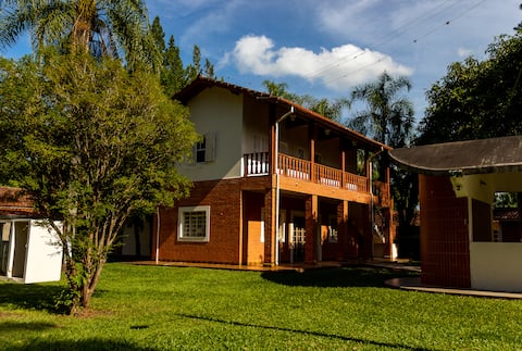 Casa Espaçosa em Fazenda