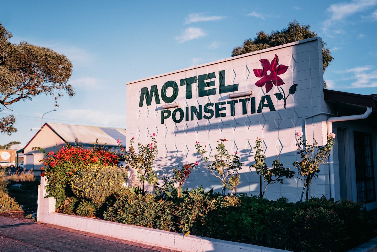 Motel Poinsettia - Clean and comfortable