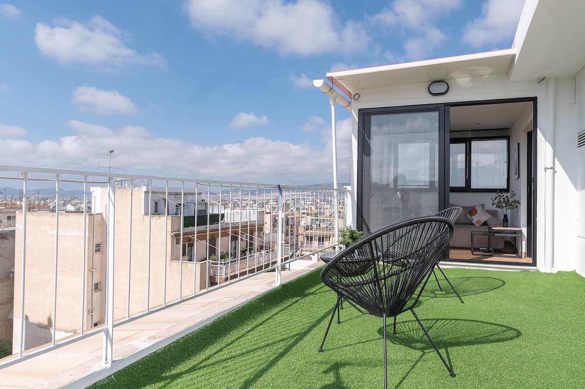 Rooftop apartment in Kallithea