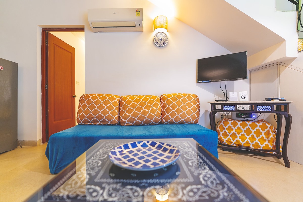 1BHK Pool WiFi | Solara Door