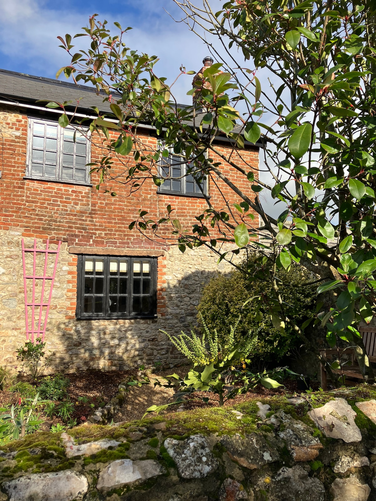 Old Maidenhayne Farmhouse Annex