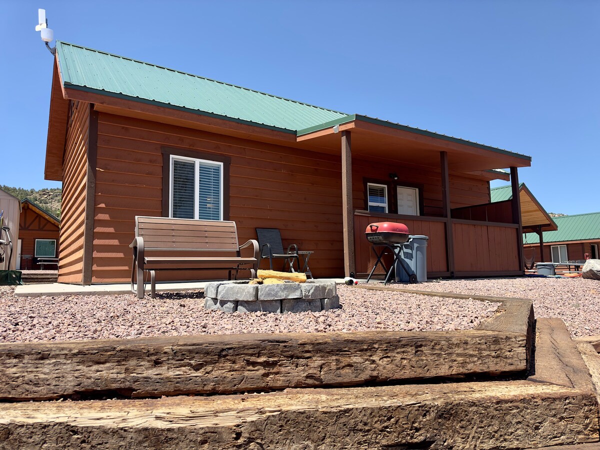 1 Bed Suite at Gooseberry Lodges