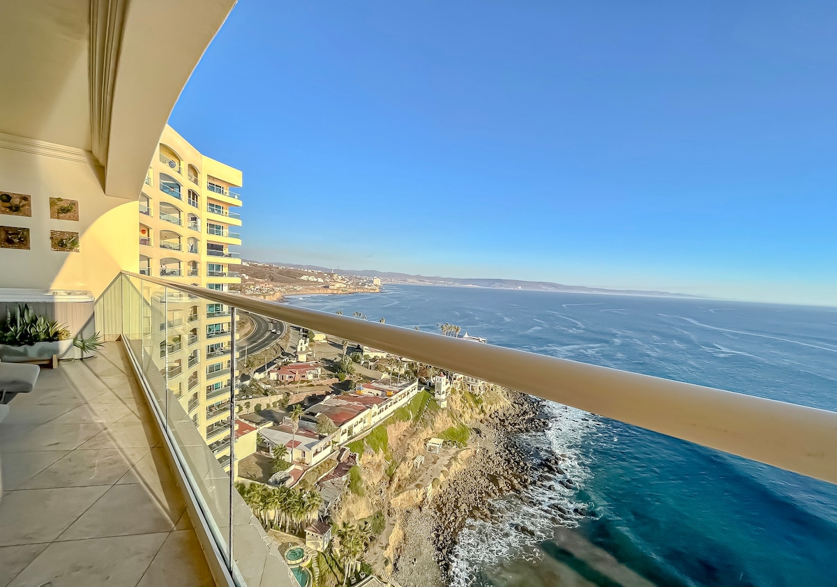 Luxury DreamCondo/PrivateJacuzzi/17TH FLR/Rosarito