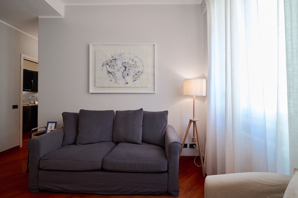 Charming two-room apartment - 10 mins from Duomo