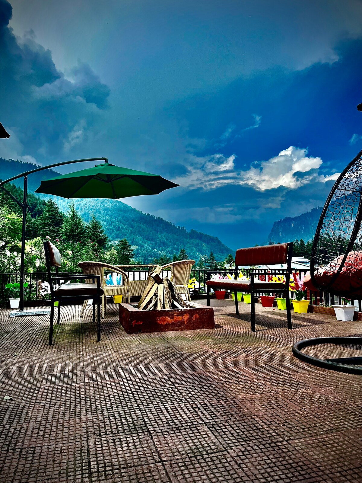 Indraprashta Cottages, Manali