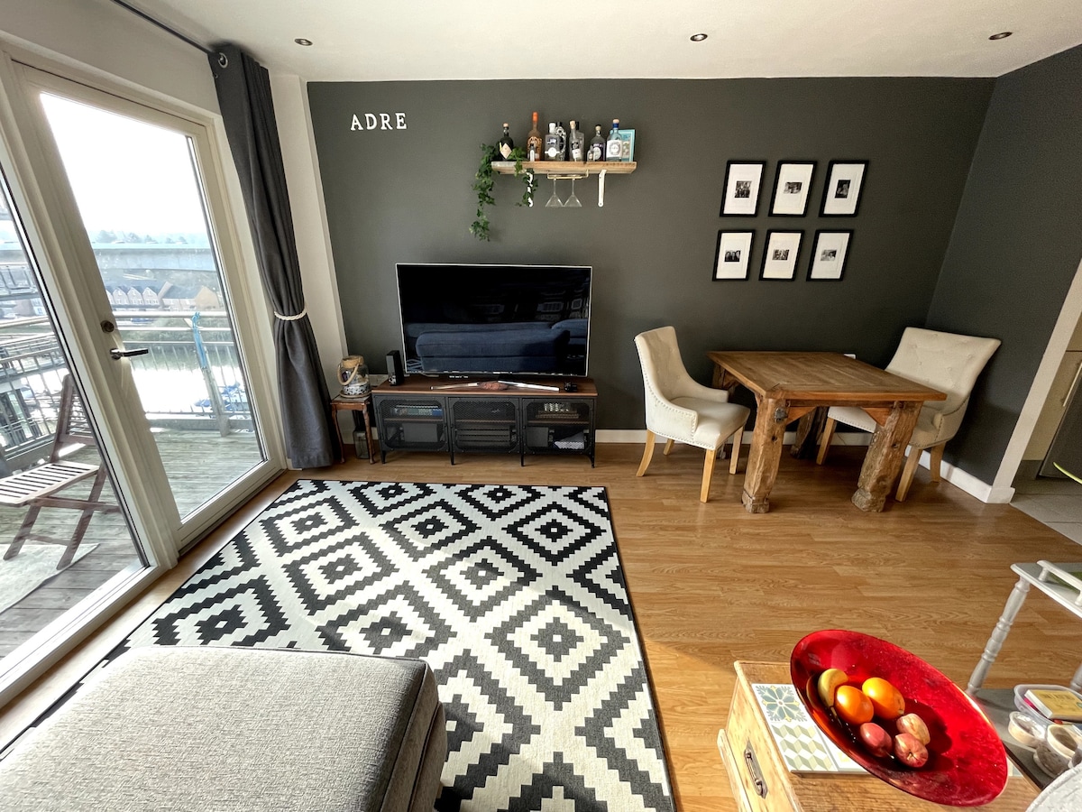 Cardiff Marina Apartment