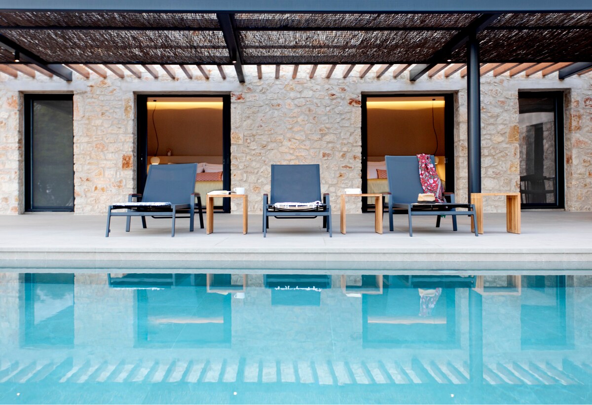 Theros Estate-Villa Citrus with Private Pool
