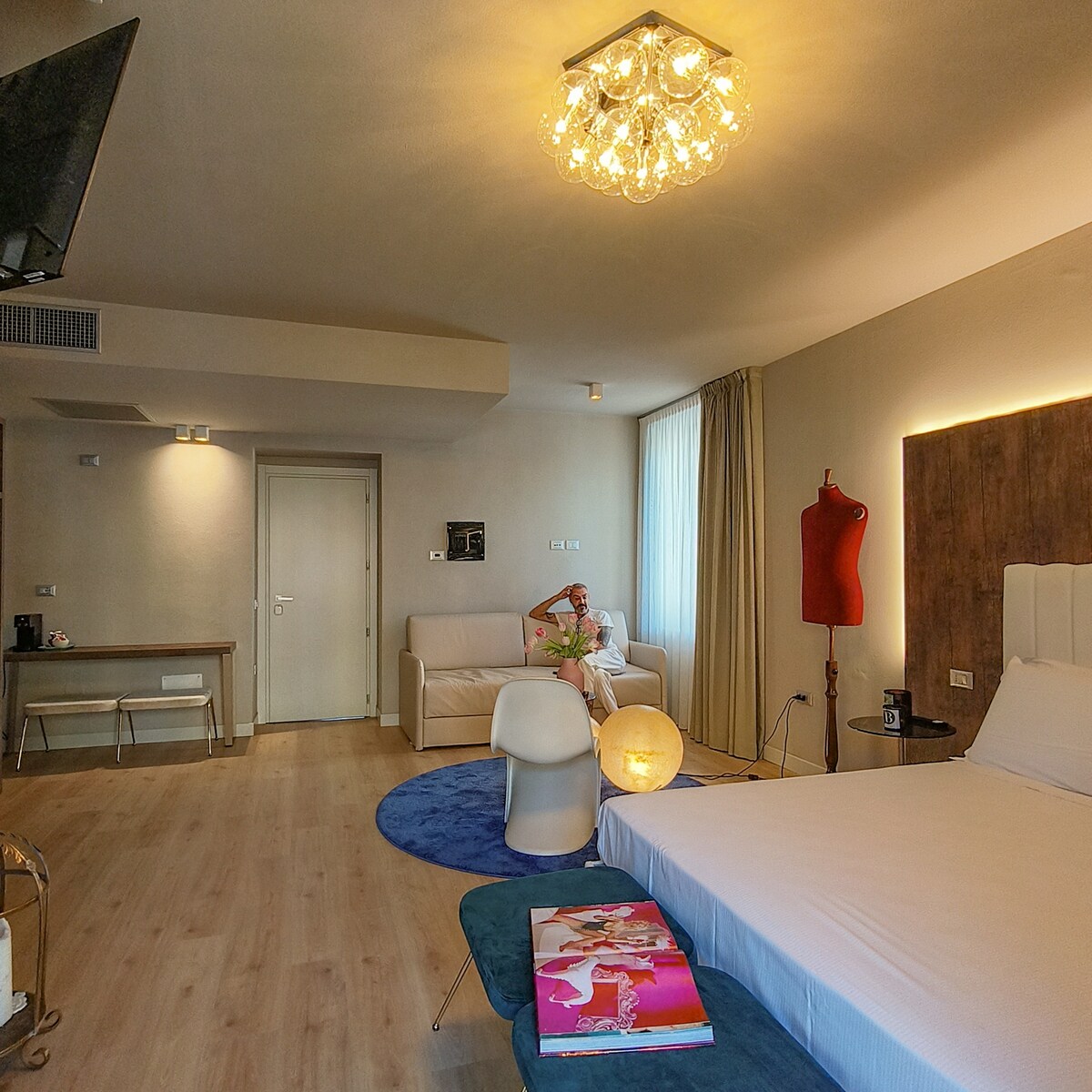 Confortevole suite d'hotel a Brescia