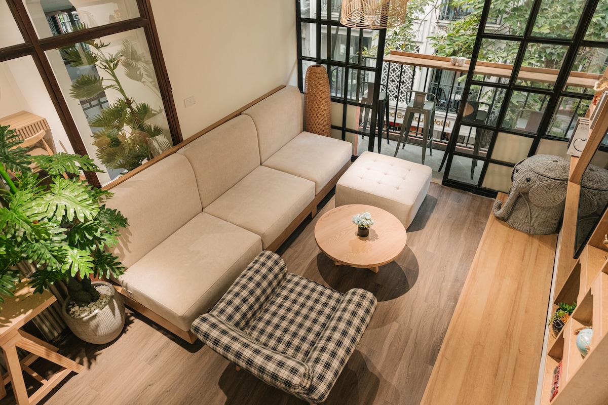 5 Bedrooms Apt-Big Rooftop-3mins to Hoan Kiem Lake