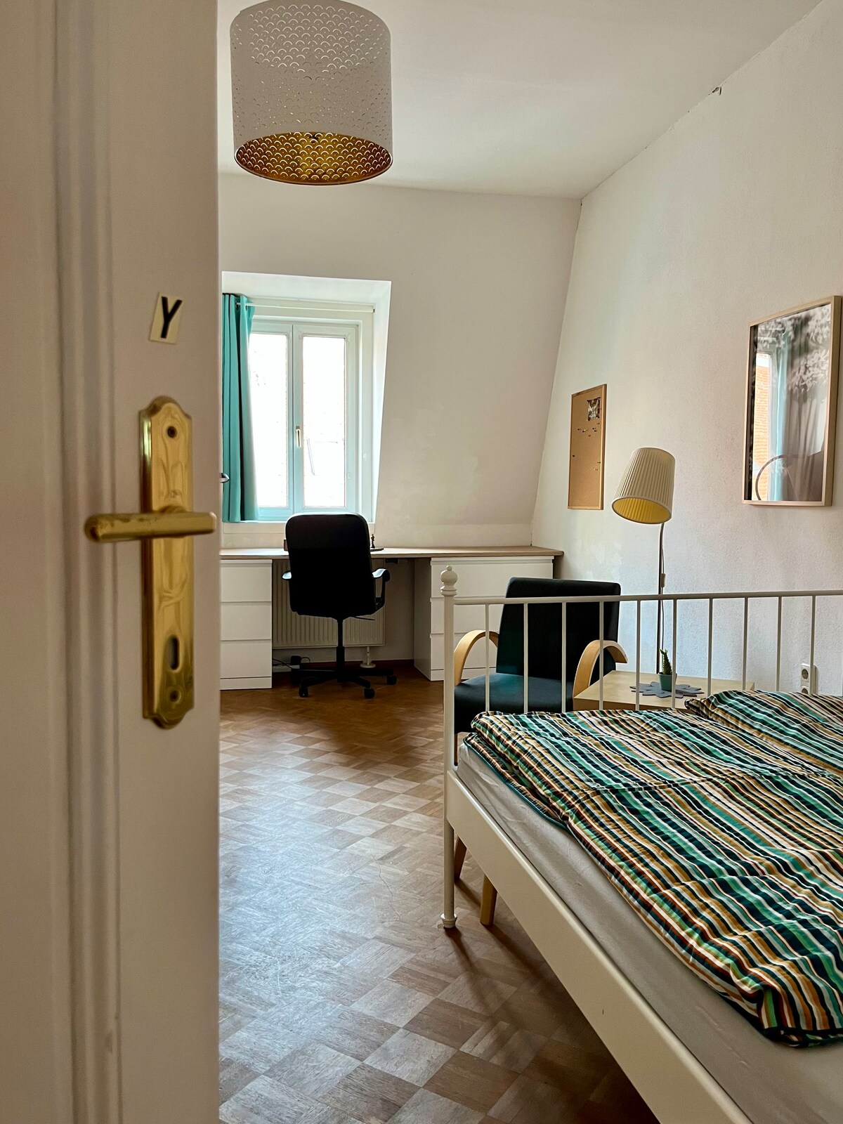Spacious 3 Bedroom Apartment City Center Graz