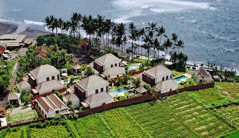 Amazing Waterfront Villas