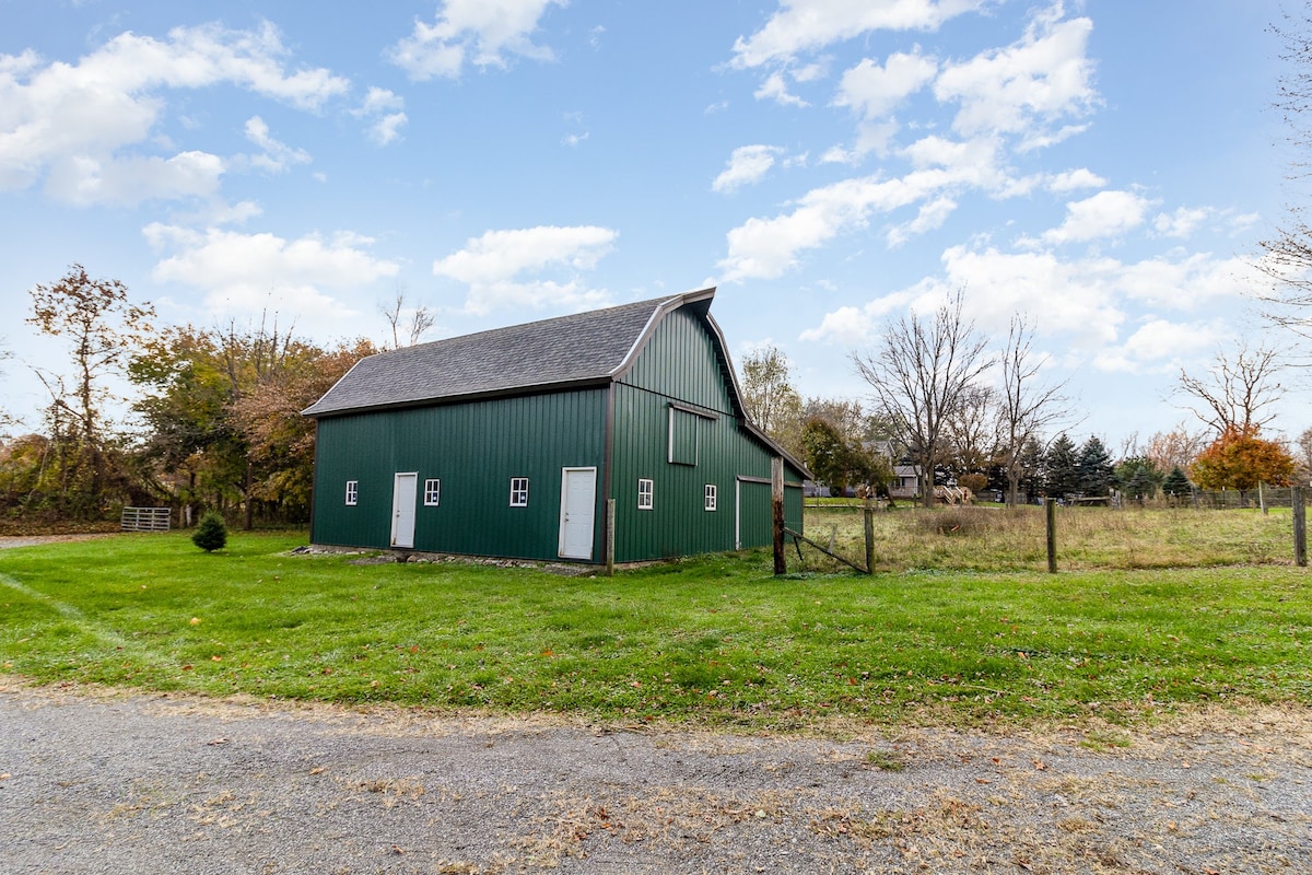 Moon-Shine on Coffee Creek Farm