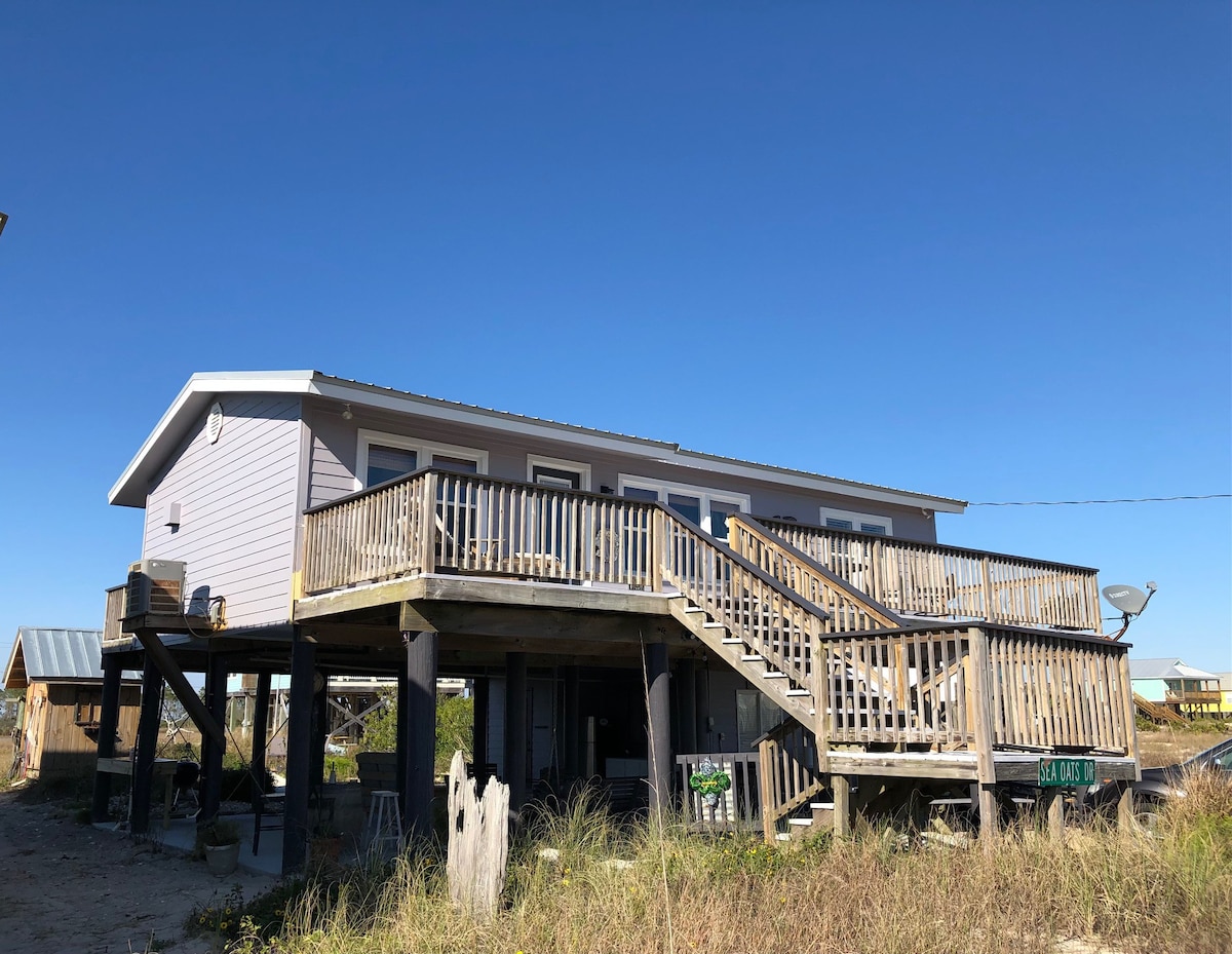 3 Bedrooms - Stress Relief Cottage-Fort Morgan, AL