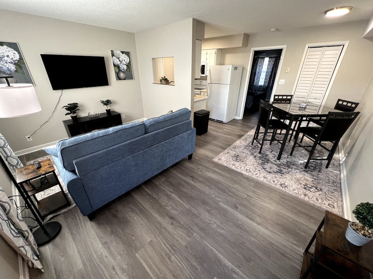 Stylish 1 Bd Apt Prime Location Heart Of The City