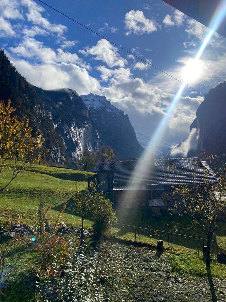 Chalet Bärgstäger 
(Wir leben Tradition)