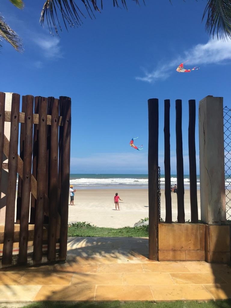 Frente mar/pé na areia  - Ilhéus (condomínio)