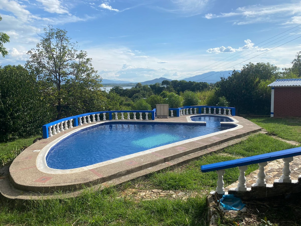 Cabaña piscina con chorros Privada