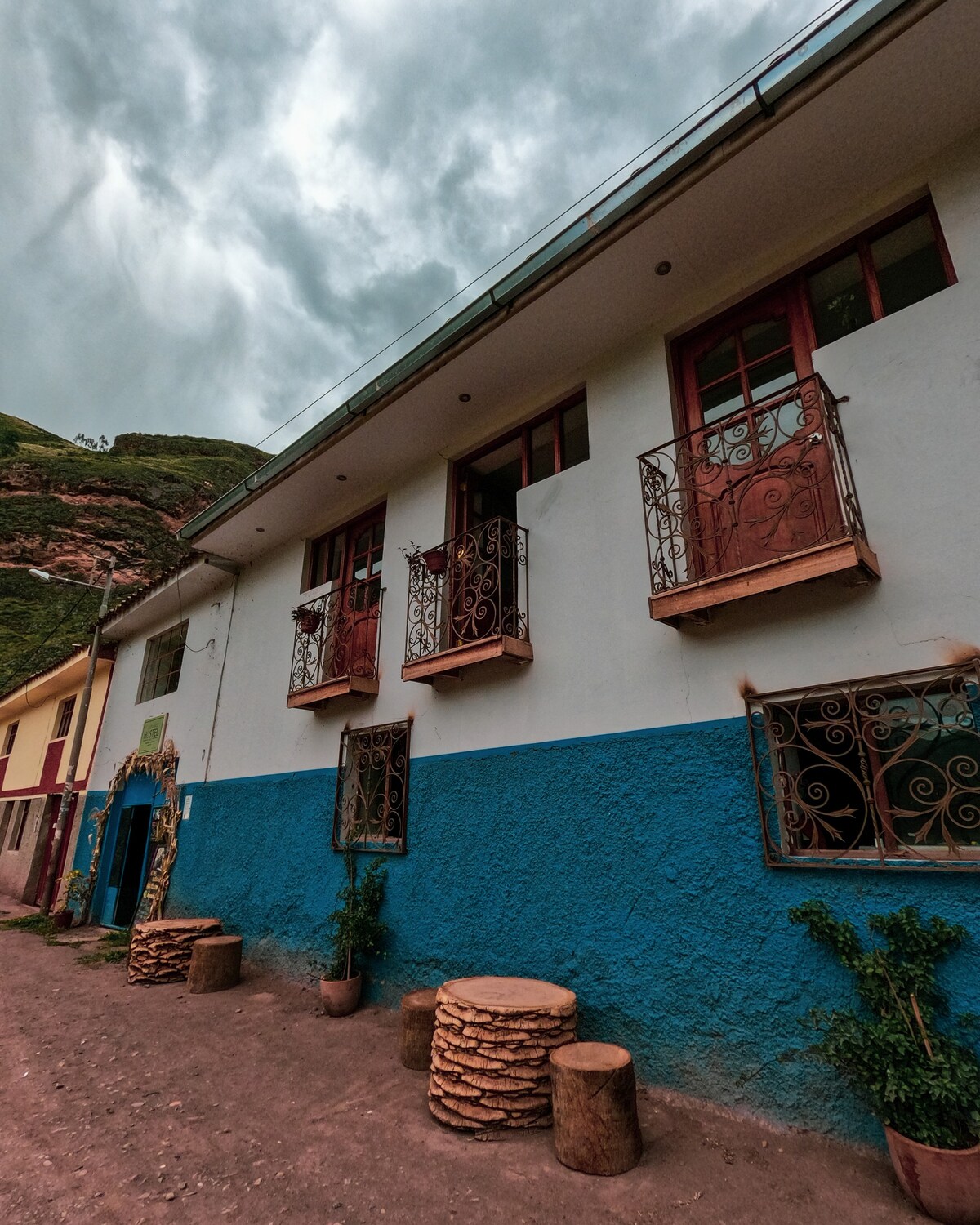 Bright and spacious country house in Pisac