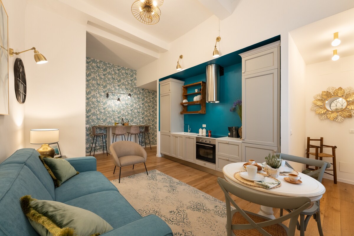 Chic retreat a few steps from Santa Croce Square