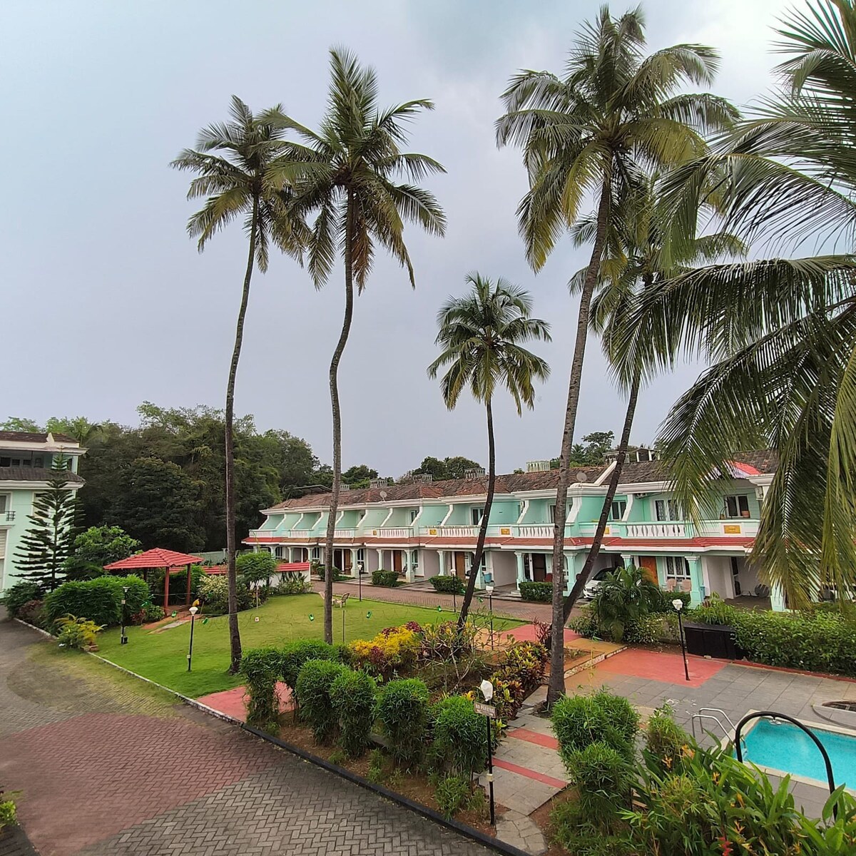 Bliss | 3BHK Villa by the Beach w Pool