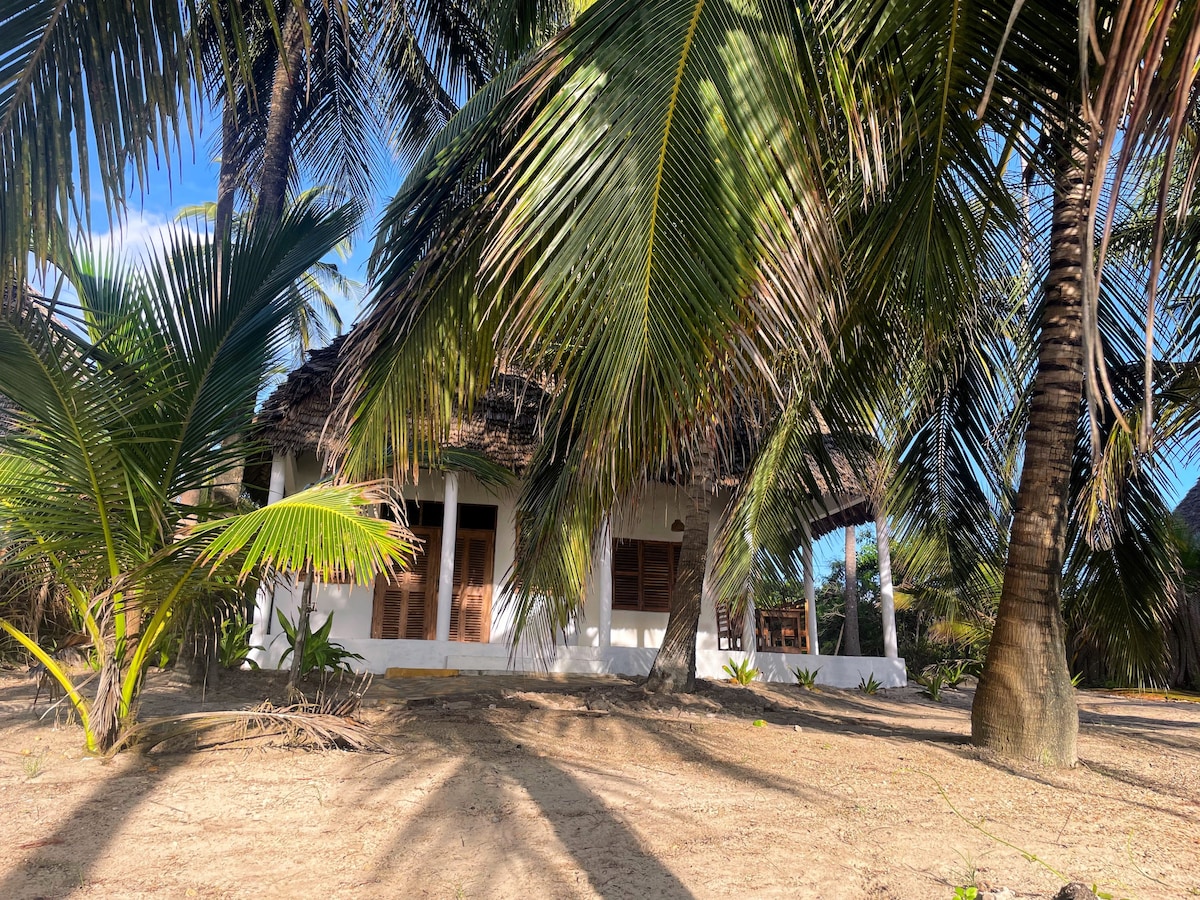 Jumapili Beach Villa