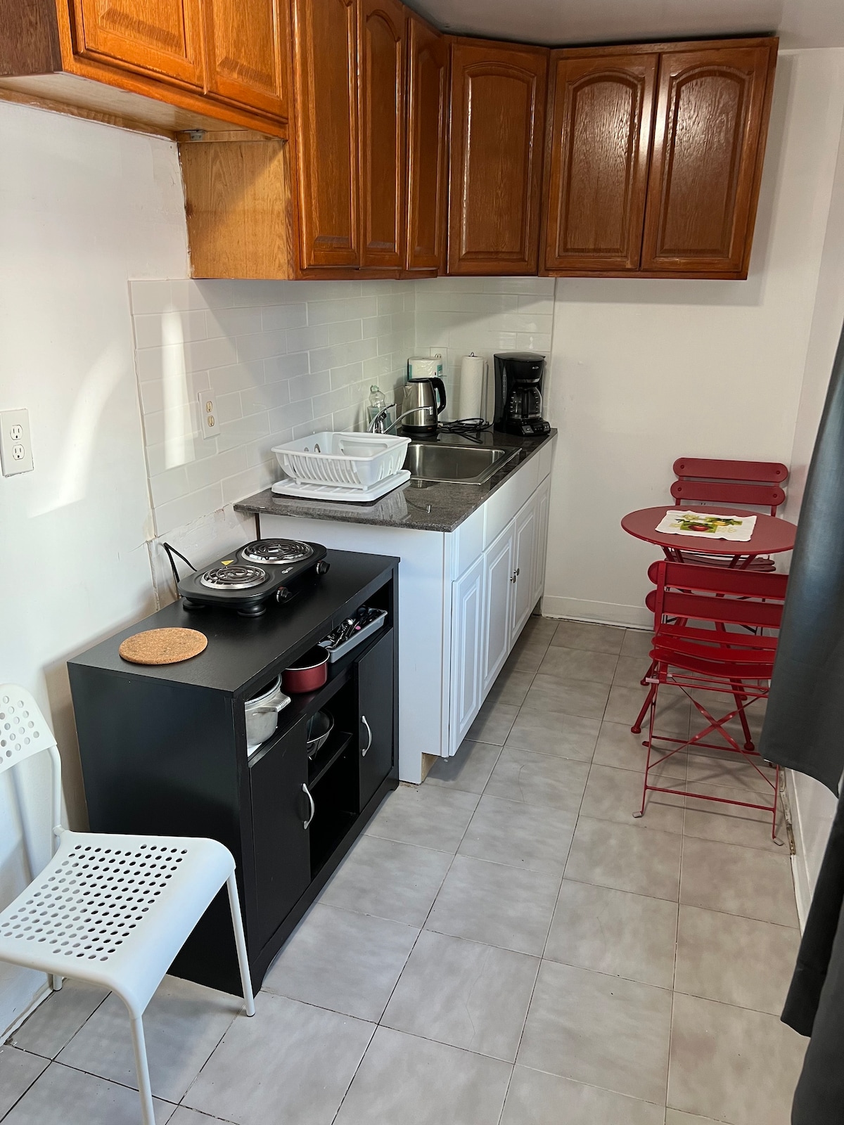 Cozy and safe apartment in residential Astoria