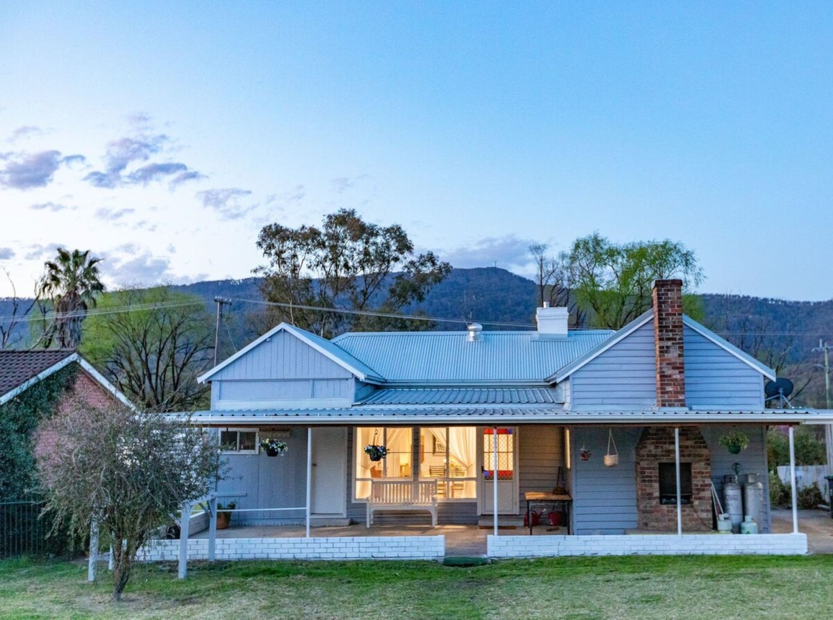 Murrurundi Cottage