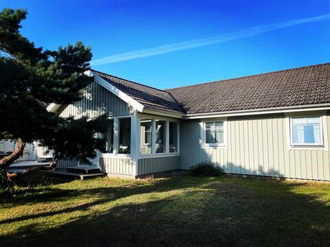 Lovely Frösakull home - walking distance to beach