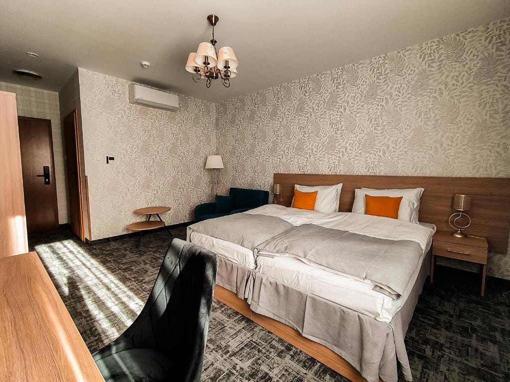 Sztuka Smaku-Restauracja i Hotelik-Apartament 3os.