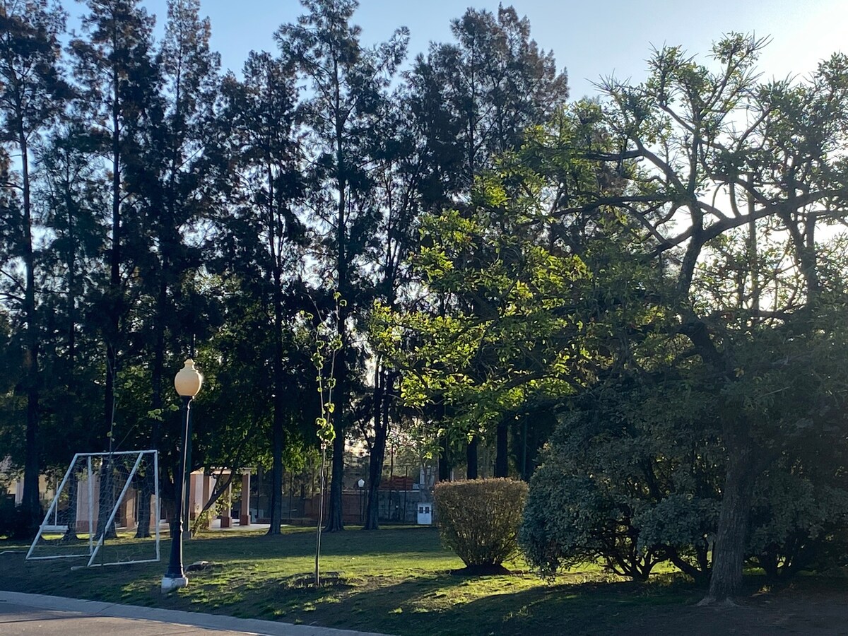 Casa en Barrio Privado PILAR