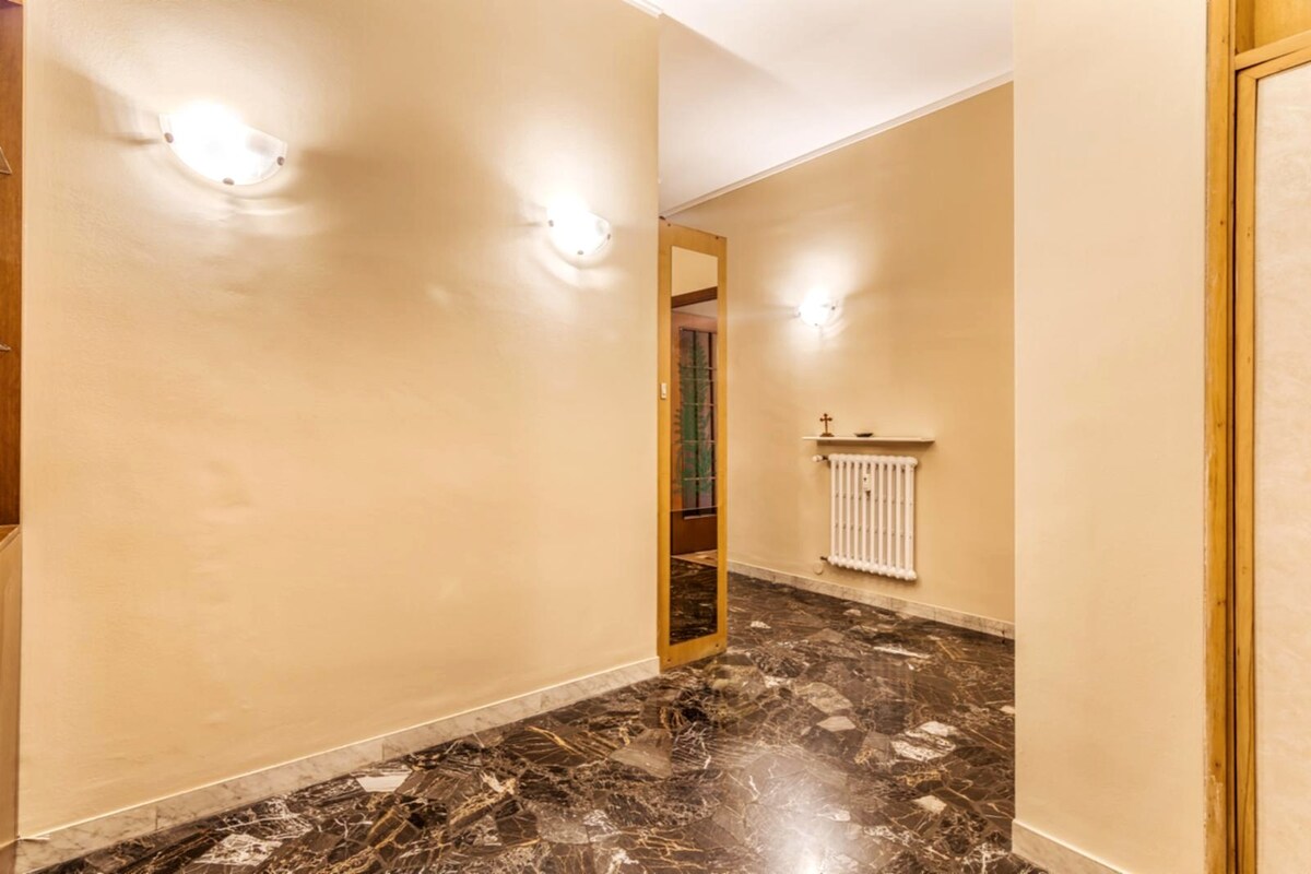 Brand New Milano Apartment 5PAX- WIFI- Morgantini