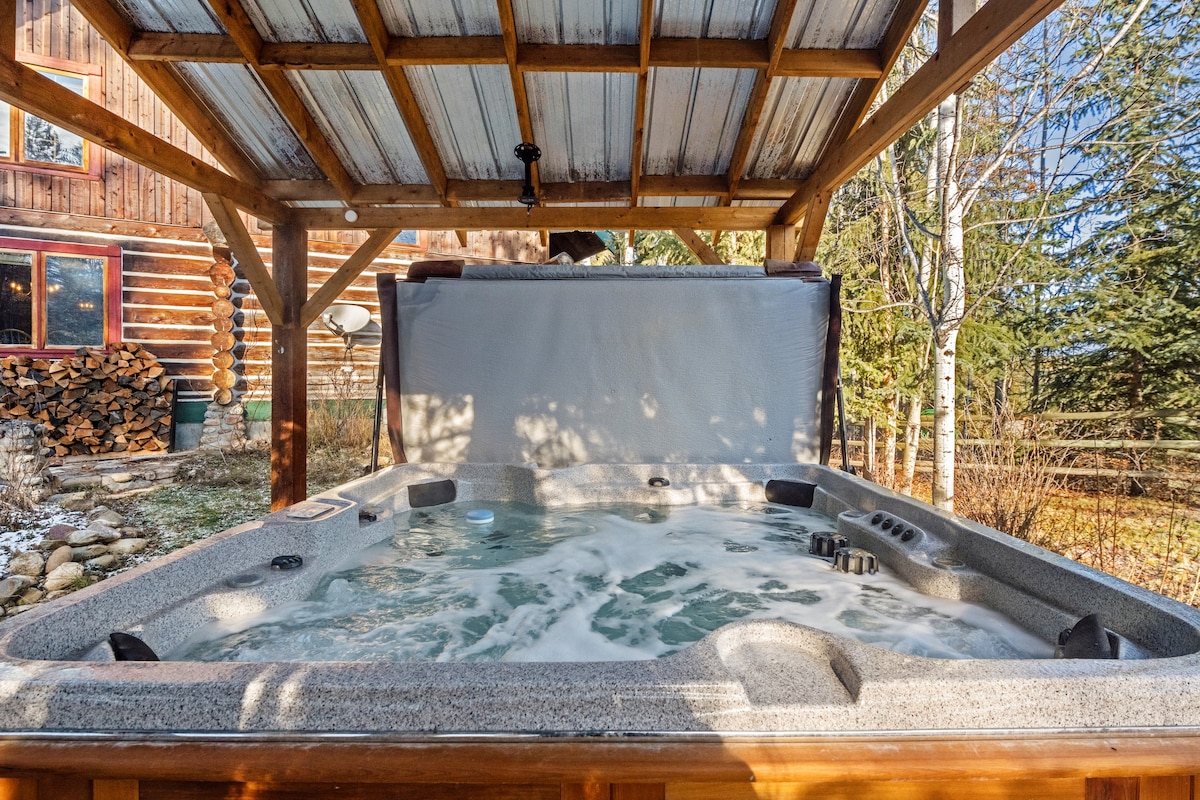 Coy Fox Cabin | Hot Tub | Fireplace | Playground