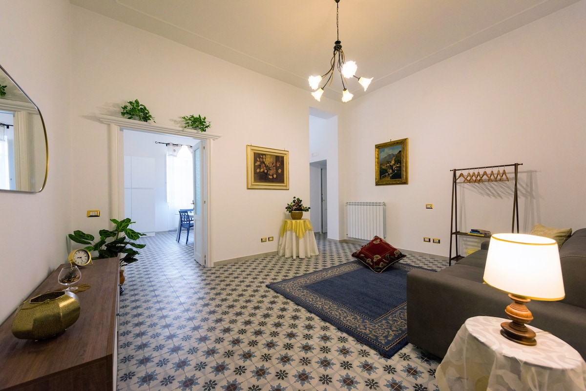 Le Bijou Luxury Apartment in Salerno center