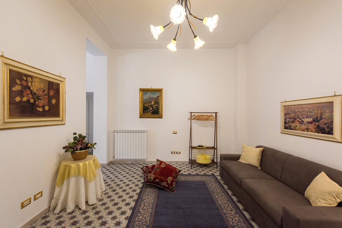 Le Bijou Luxury Apartment in Salerno center