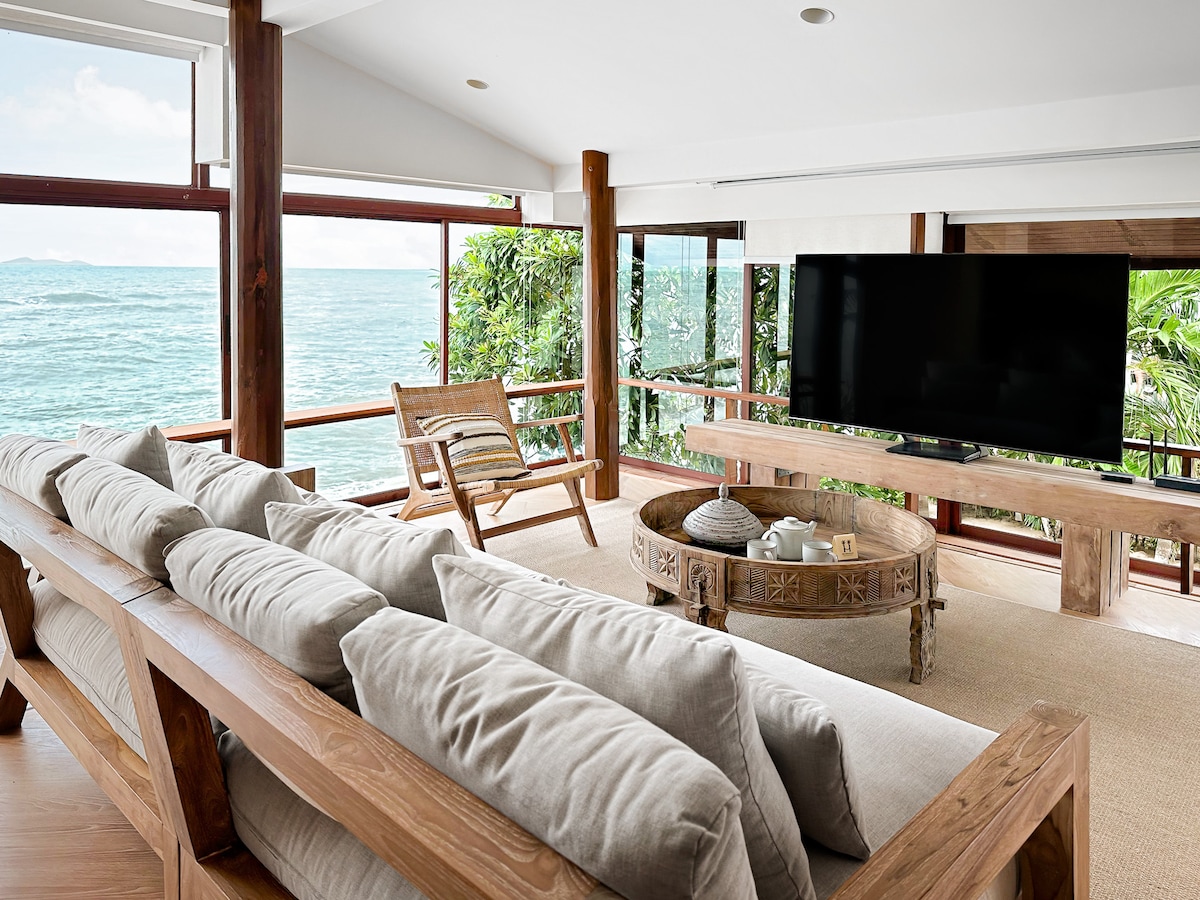 The Hermitage - A Beachfront villa in Samui