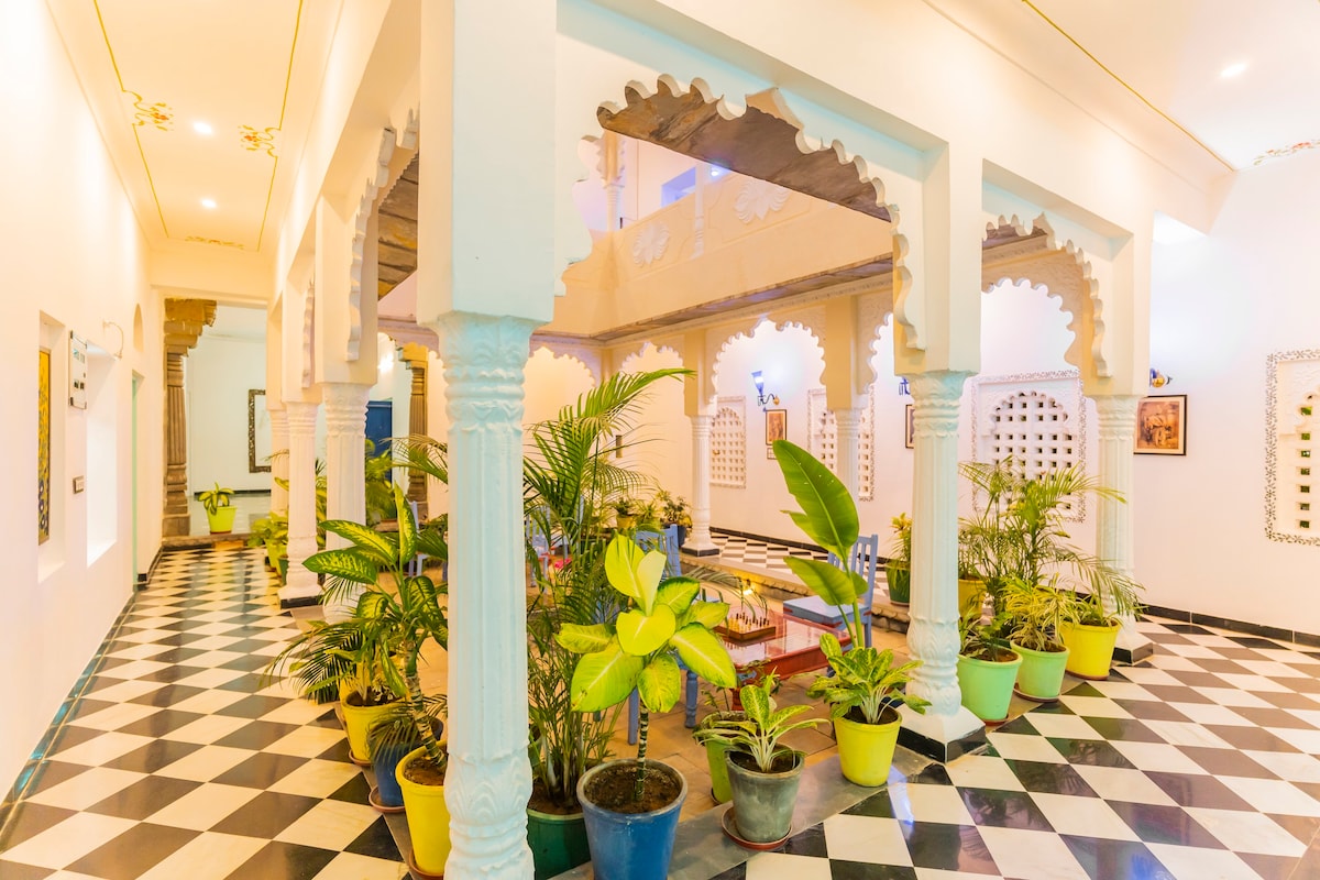 A timeless yet modern haveli in Udaipur