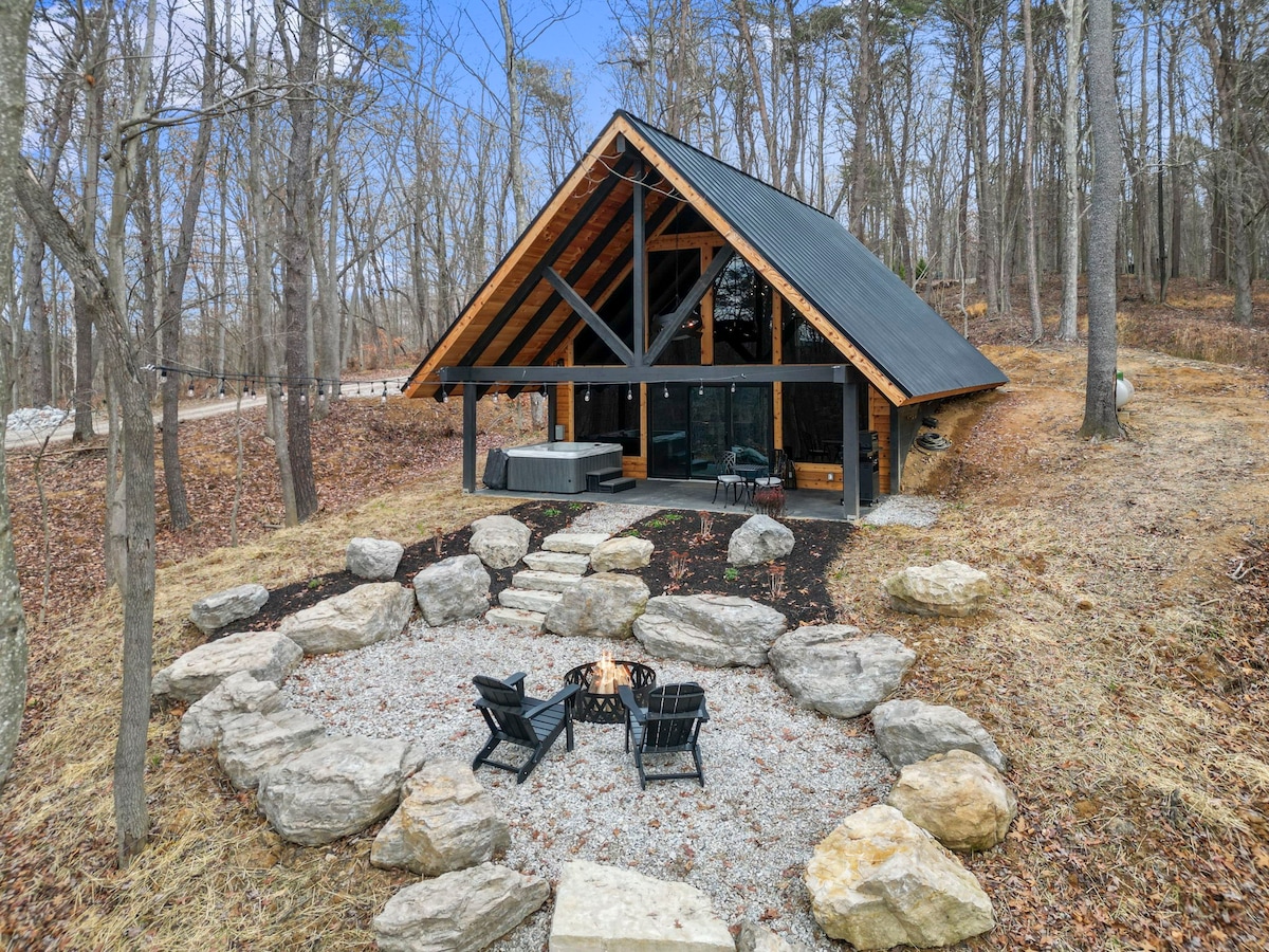 Capricorn Cabin ~ Hocking Hills Cabins & Resort