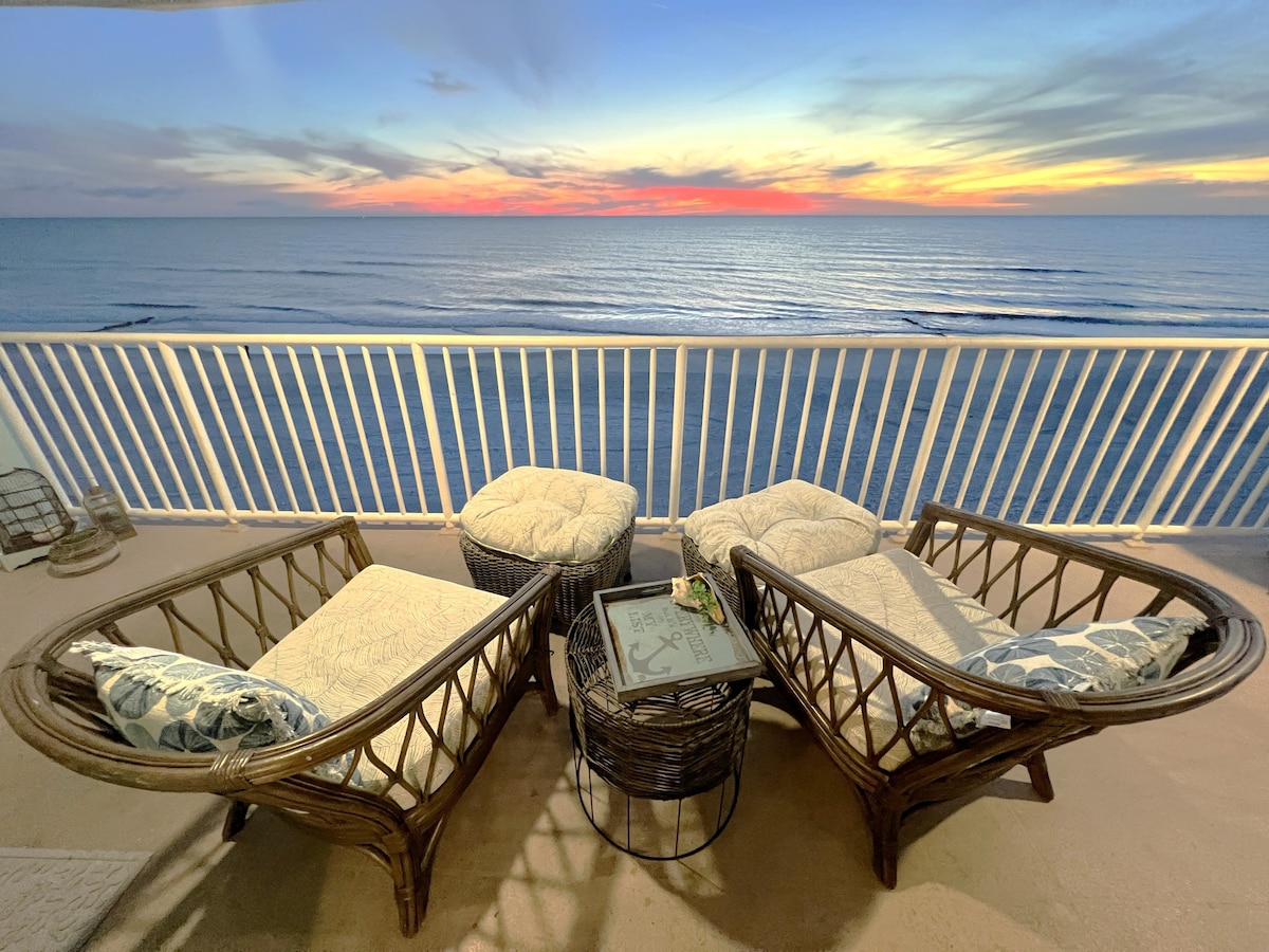 The #1 Oceanview Airbnb 3/2 Heatd pool | 180 views